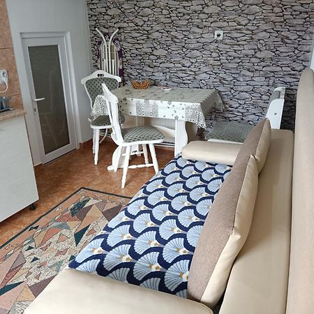 Casa Sahar Appartement Turda Buitenkant foto