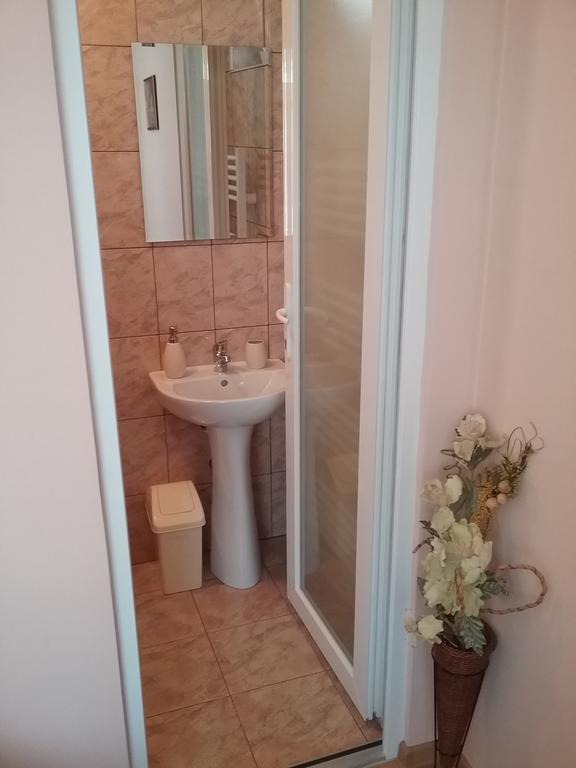 Casa Sahar Appartement Turda Buitenkant foto